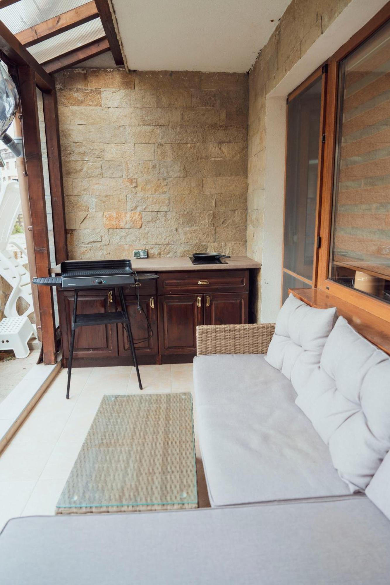 Cozy & Stylish Flat With Amazing View, 2Min Walk To Ski Road, 7-8 Min To Gondola バンスコ エクステリア 写真